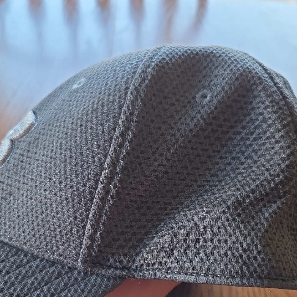 Under Armour Dark Gray Mesh Cap - Picture 2 of 3
